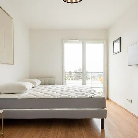 Geneva Telepherique Flat Apartmán *